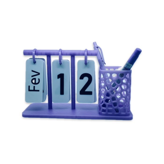 Calendário Permanente + porta-canetas = combo perfeito de fofura e organização! 💜